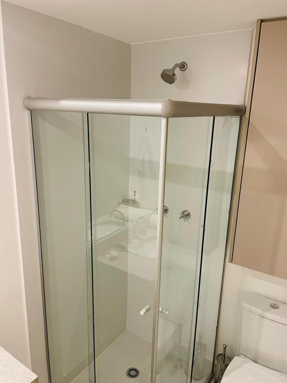 De Luxo, Ao Lado Do Metro Apartamento